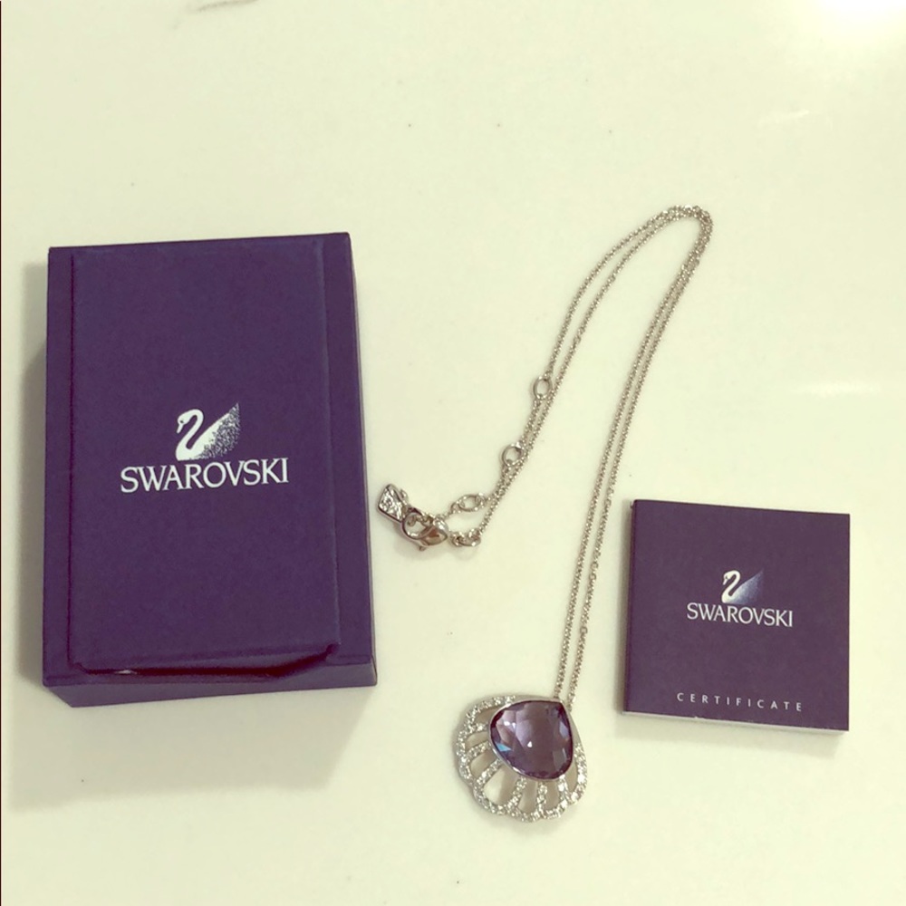 Swarovski Purple Seashell Pendant Necklace